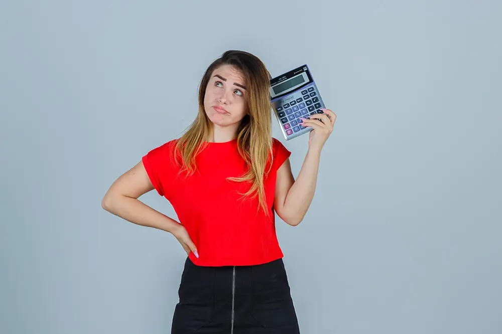 A pre-med student wondering if she can use a calculator on the MCAT.